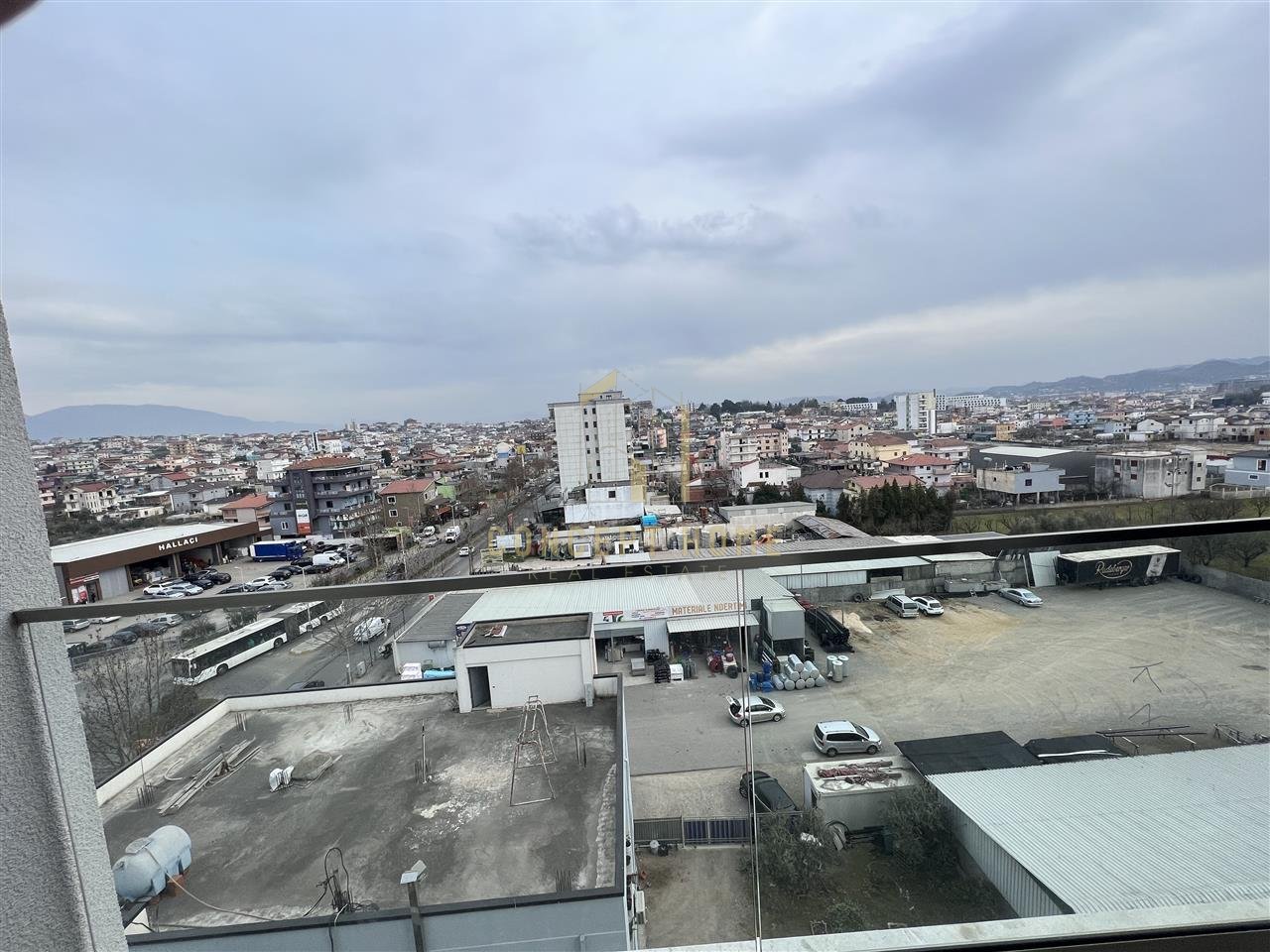 Apartment for rent 2+1+2 in Kamez