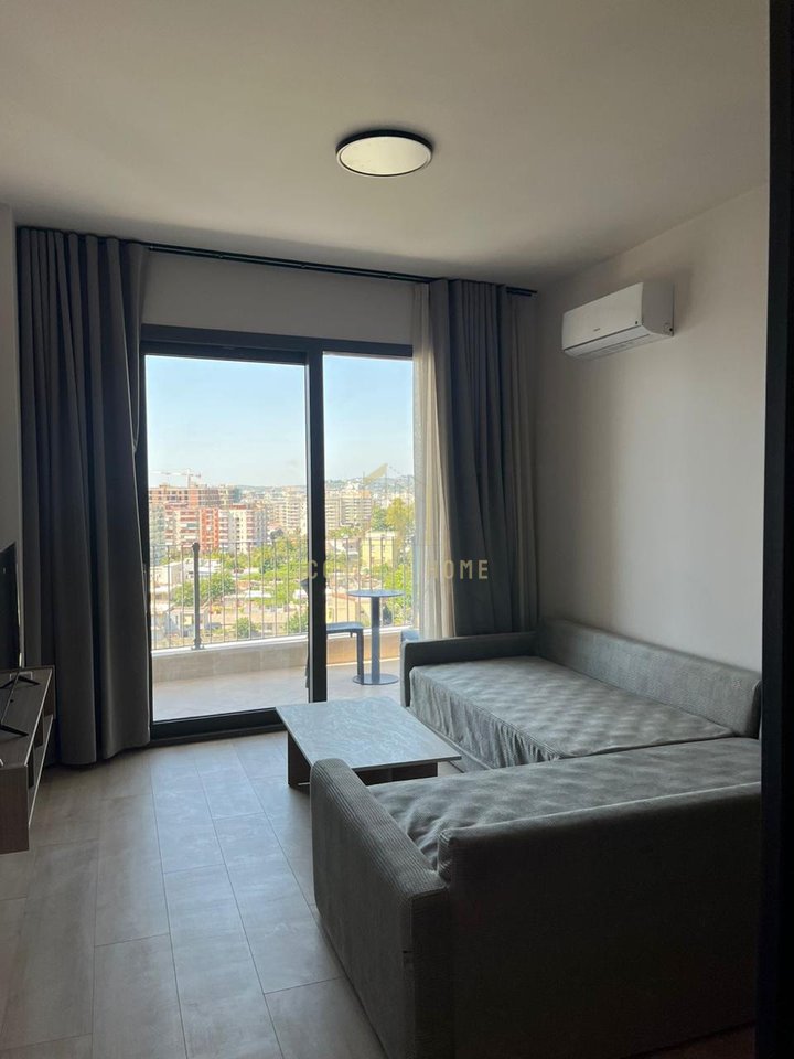 Shitet apartament 1+1 ne Vlore (Emera Residence)