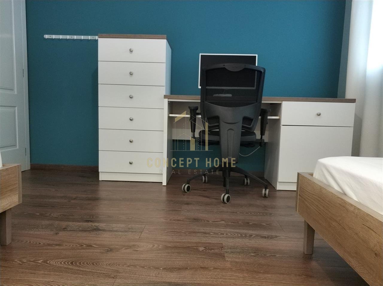 Jepet me qera apartament 2+1+2 tek Rruga e Kavajes