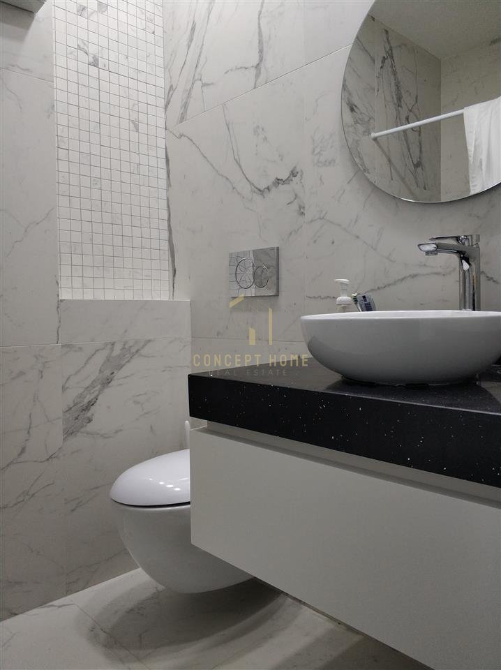 Jepet me qera apartament 2+1+2 tek Rruga e Kavajes