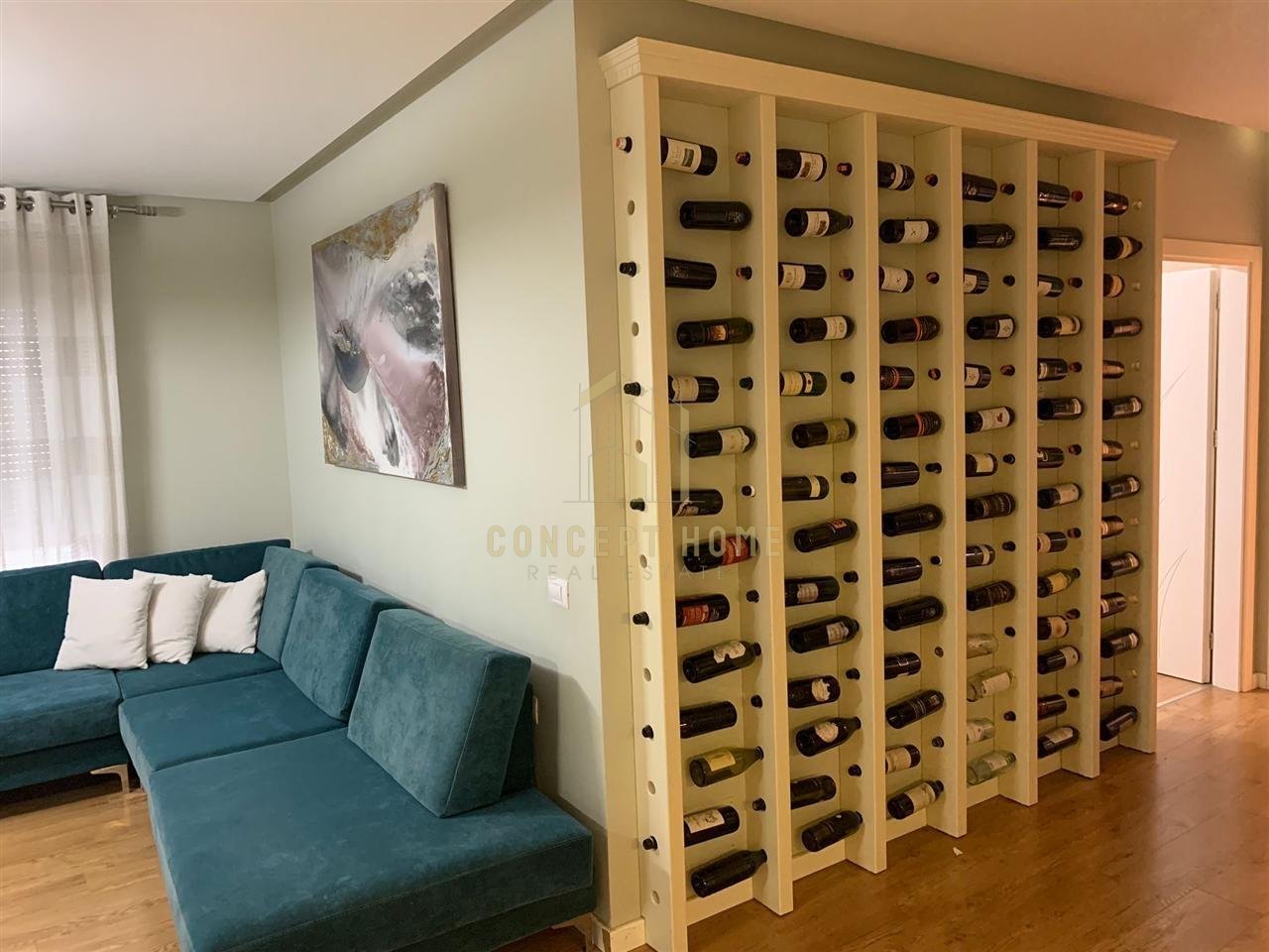 Jepet me qera apartament 2+1+2 Te 21 Dhjetori(Kontakt)