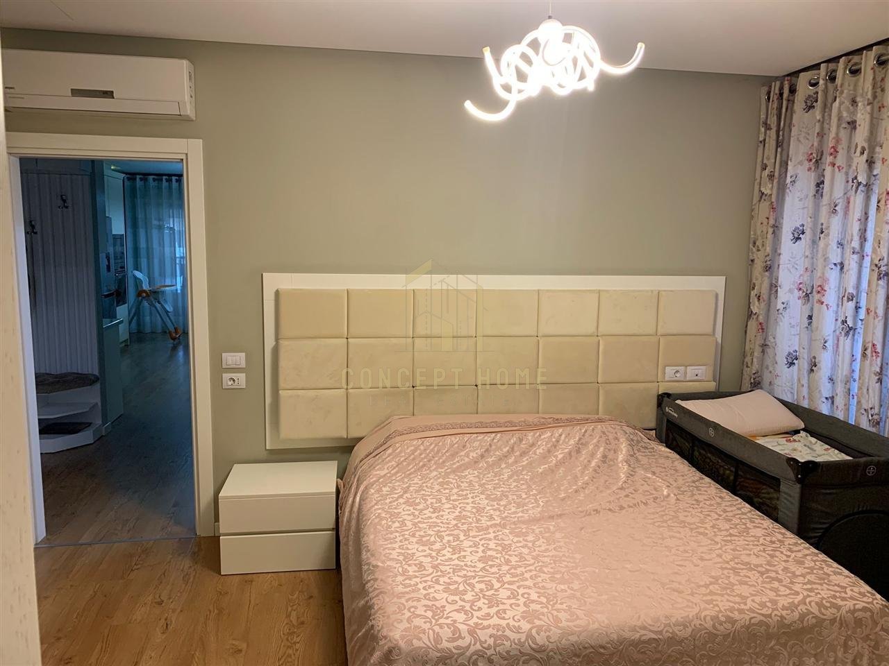 Jepet me qera apartament 2+1+2 Te 21 Dhjetori(Kontakt)