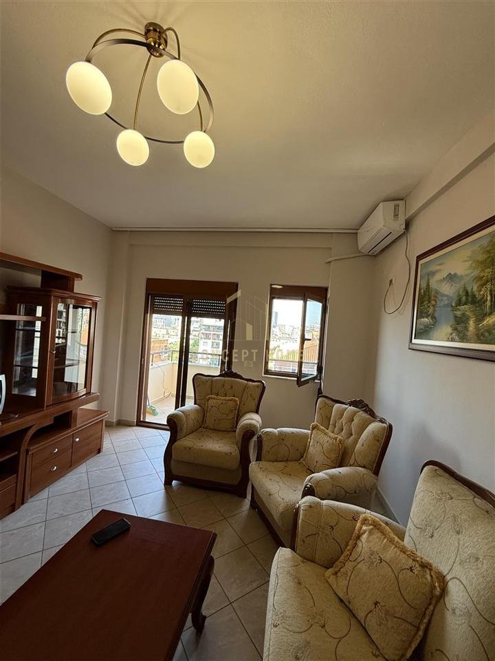 Appartamento in affitto 2+1 in Via Bardhyl