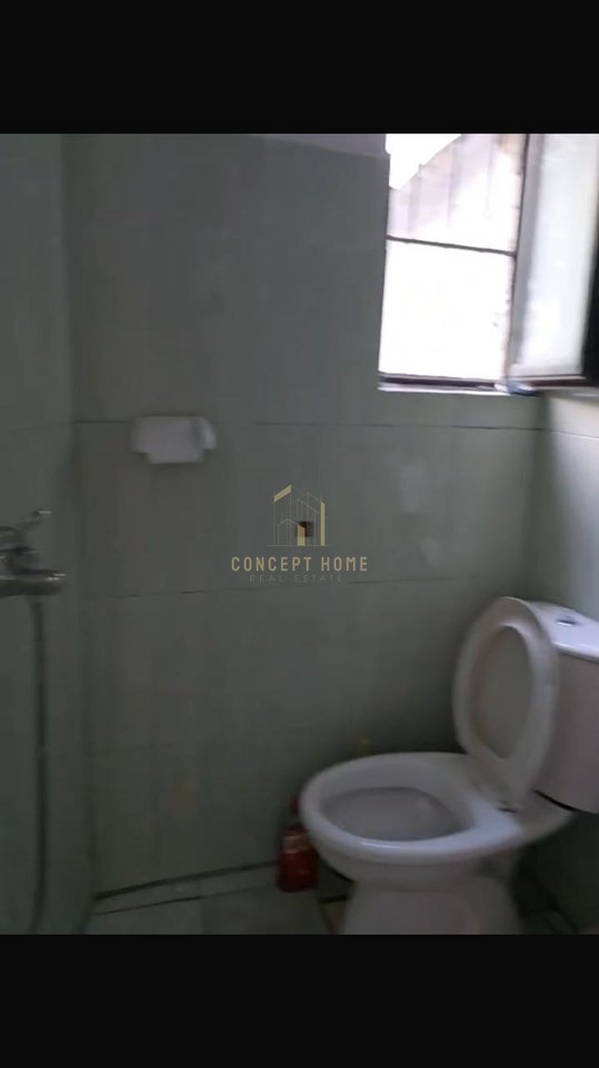 Jepet  me qera shtepi private 1+1 tek Inxhinieria Ndertimit