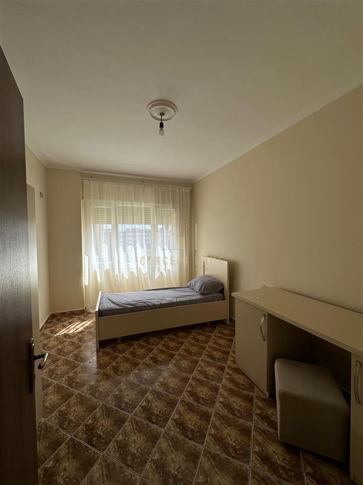 Jepet apartament me qera 2+1+2 ne Astir