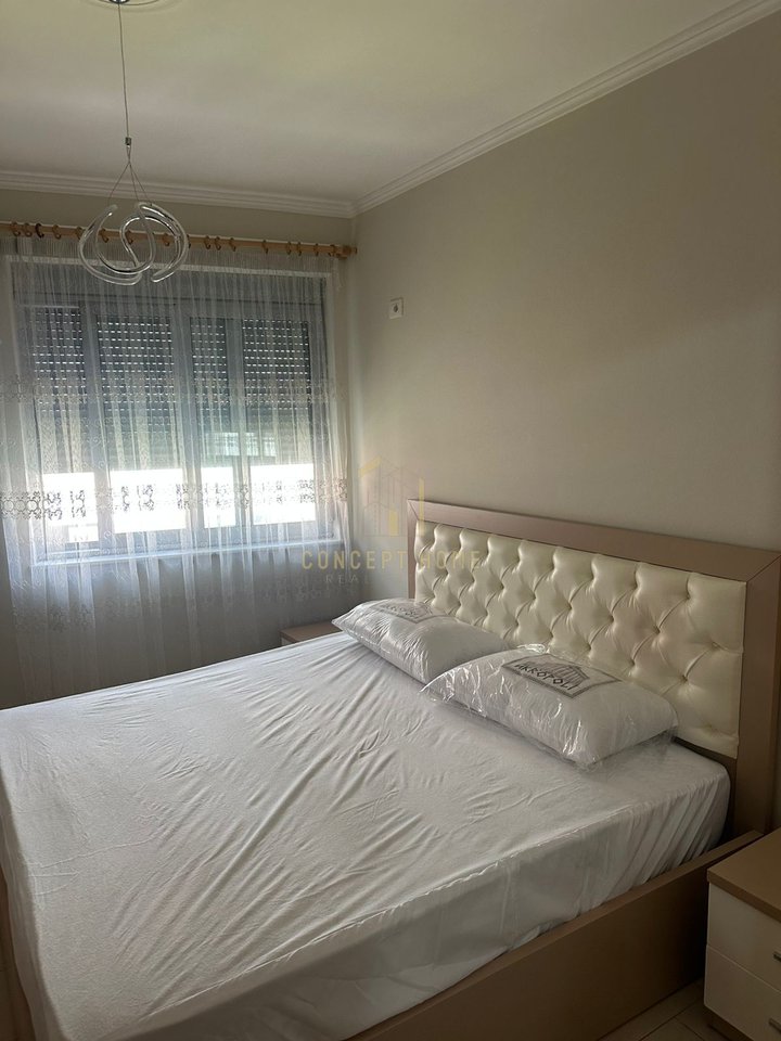 2+1 apartment for rent in Misto Mame