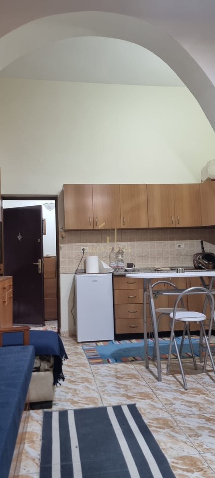 A studio apartment is for rent on Zogu I Pare Boulevard.
