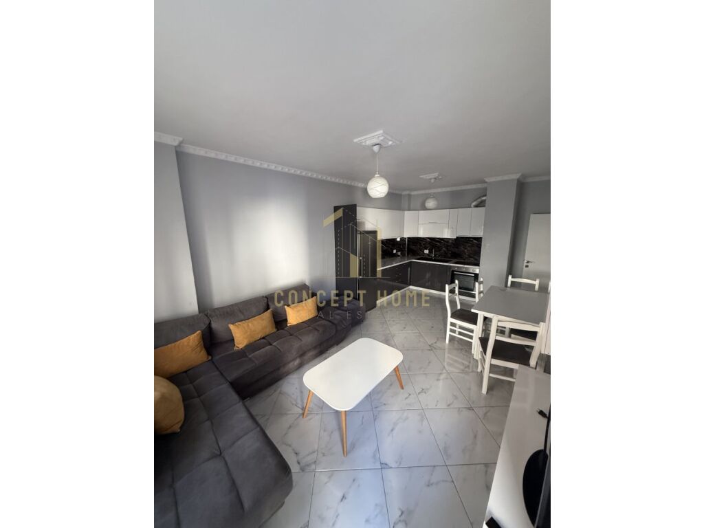 Jepet me qera apartament 2+1 ne Astir