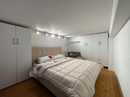 Shitet Garsoniere Ne Astir