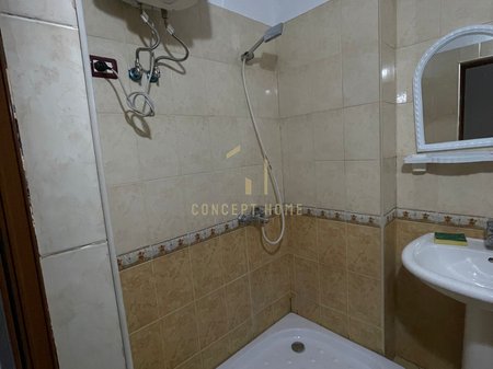 Jepet me qera Apartament 2+1+2 ne Astir