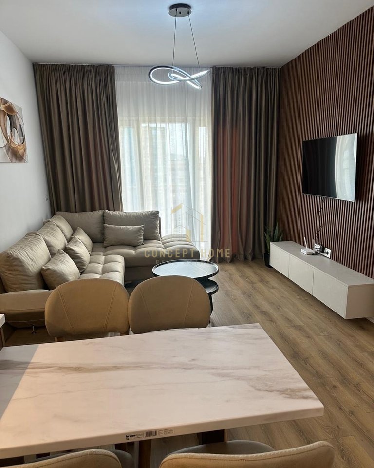 Jepet me qera apartament 2+1 Zogu I Zi