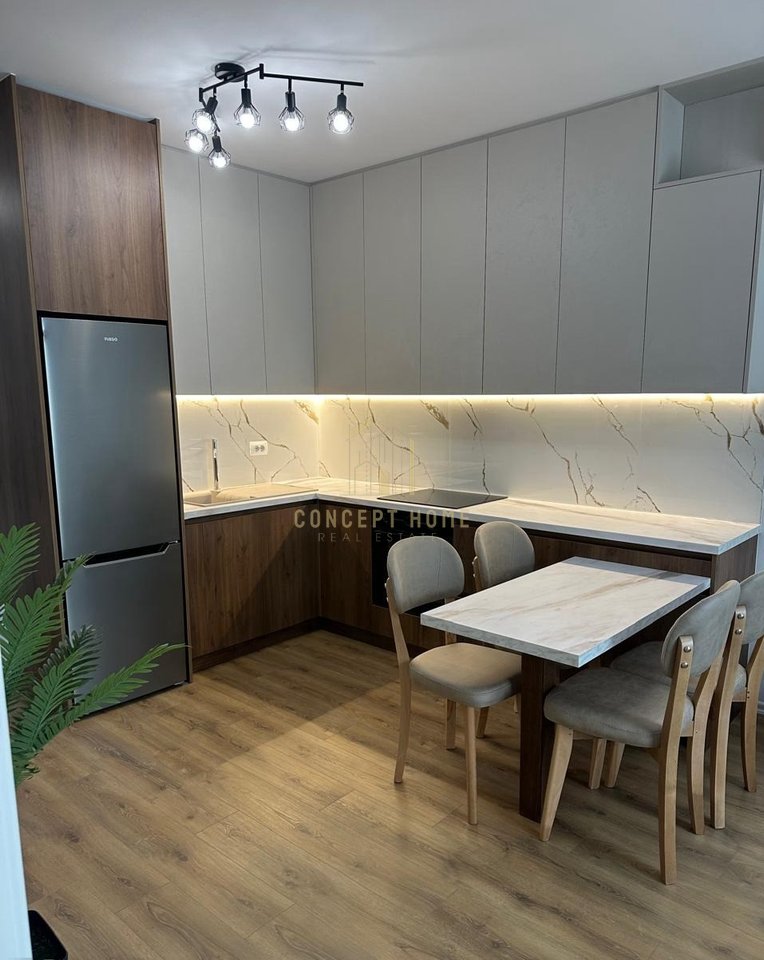 Jepet me qera apartament 2+1 Zogu I Zi