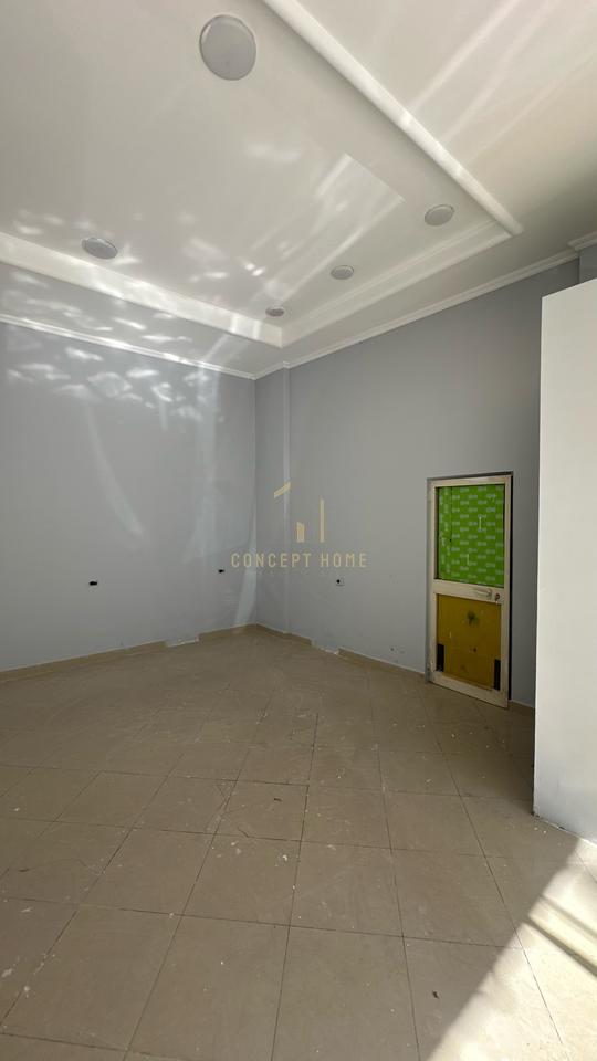 Locale Commerciale in Affitto