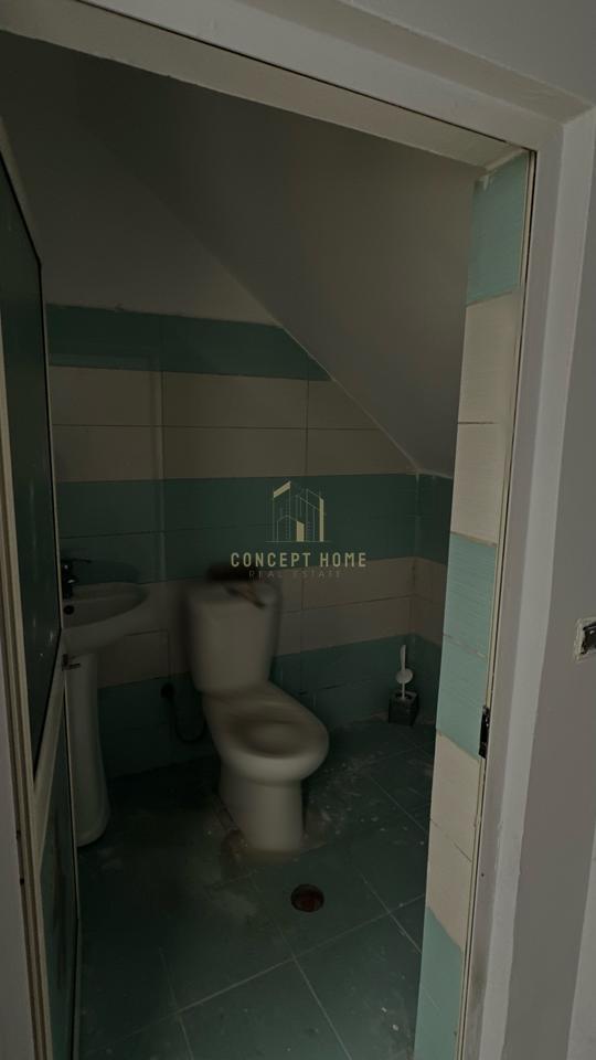 Locale Commerciale in Affitto