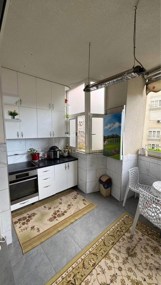 Apartment 2+1+2 for sale at 21 Dhjetori