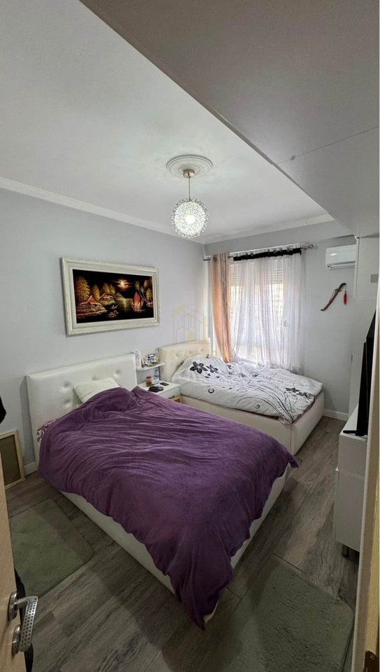 Apartment 2+1+2 for sale at 21 Dhjetori