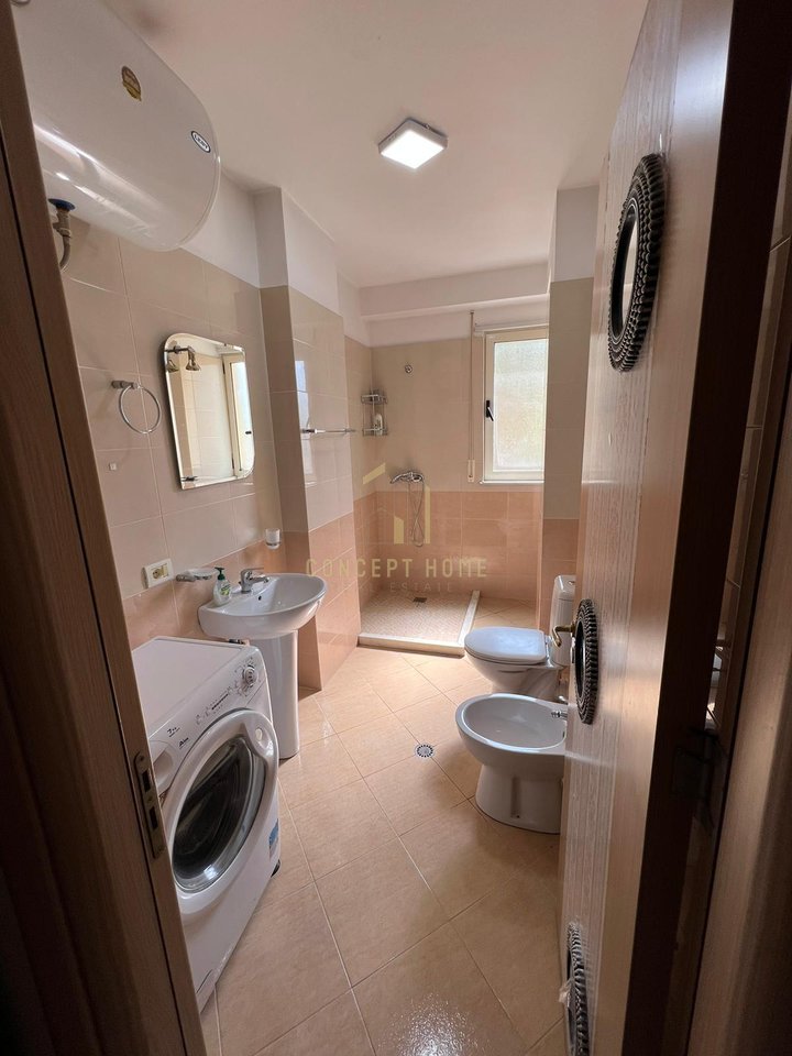 Jepet me qera apartament 1+1 tek Liqeni i Thate