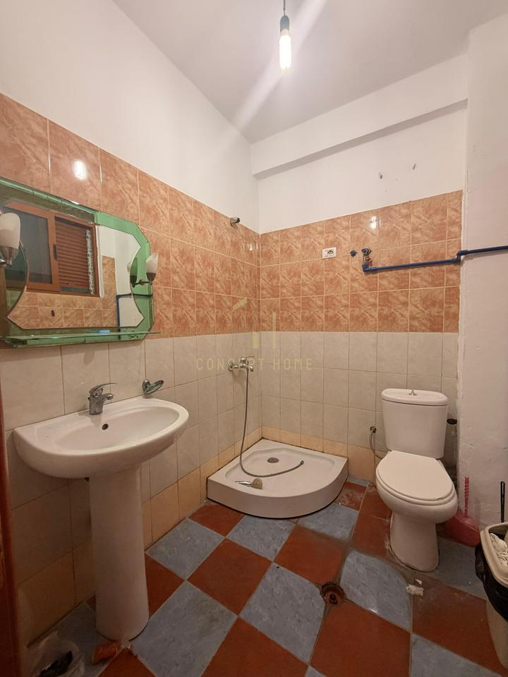Spazio multifunzionale in affitto a Kodra e Diellit, Tirana - 1500€ | 200 m²