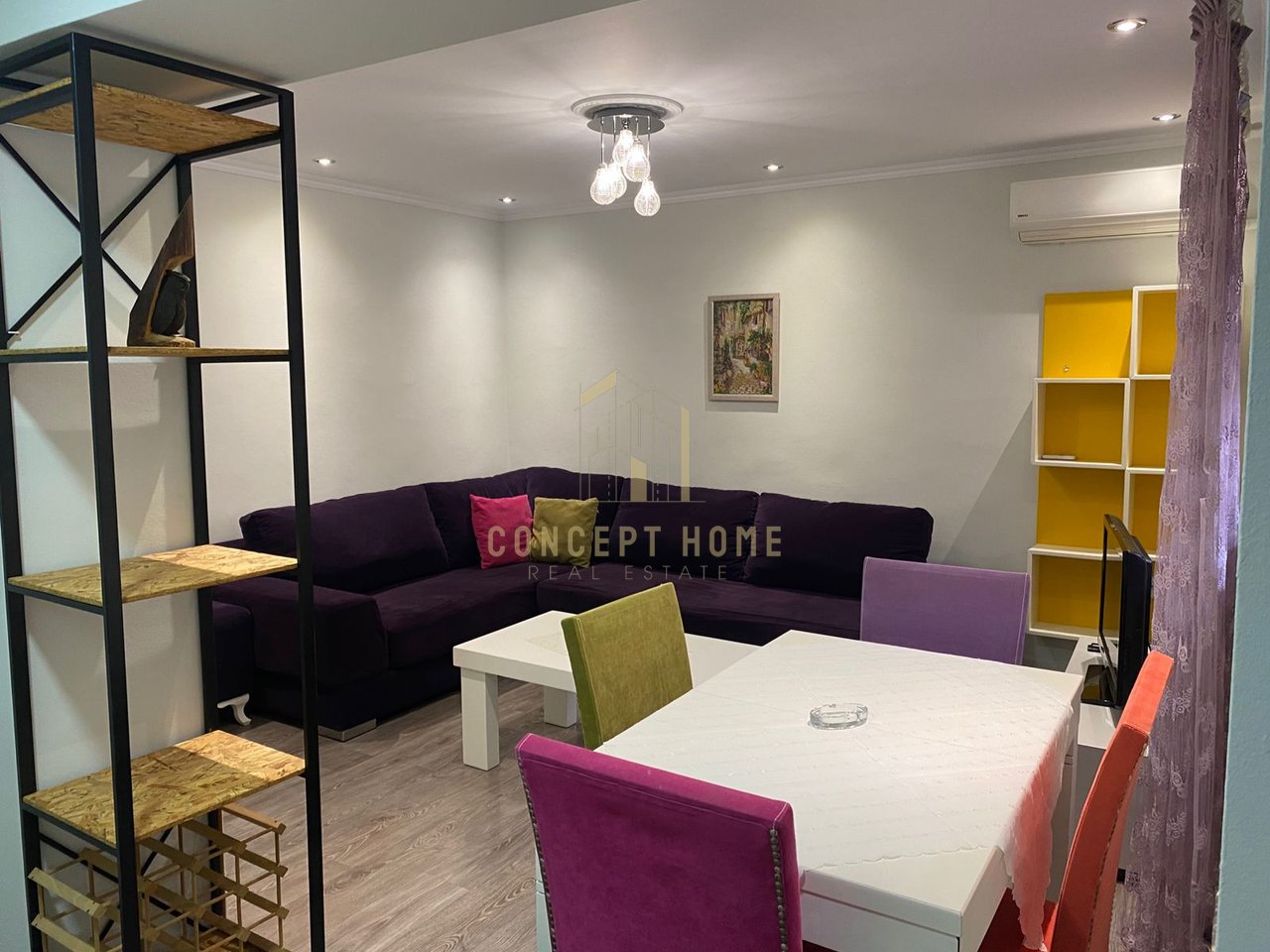 Jepet me qera Apartament 2+1 ne Porcelan