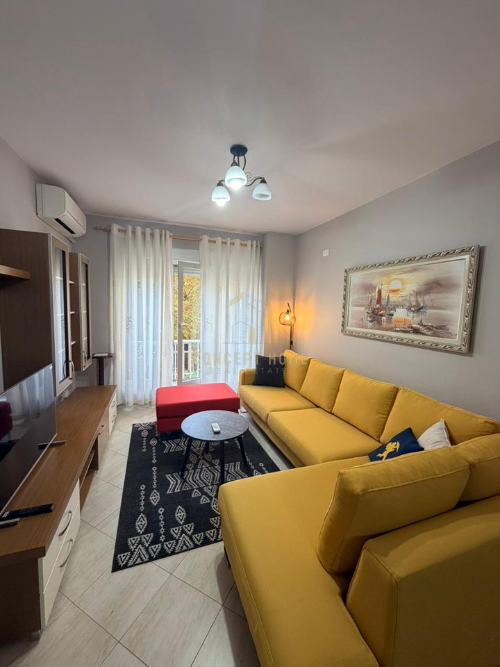 Appartamento 2+1+2 in affitto a Kontakt, 21-Dhjetori