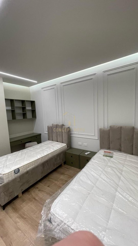 Jepet me qera apartment 2+1+2 tek Liqeni i thate