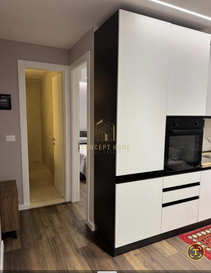Apartment 1+1 for rent on Zogu I Pare Boulevard/800 euros