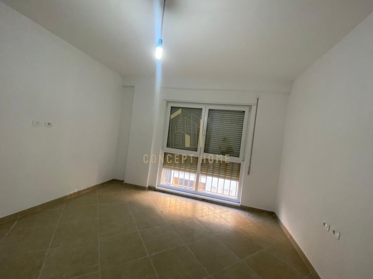 Shitet Apartament 2+1 ne Selite