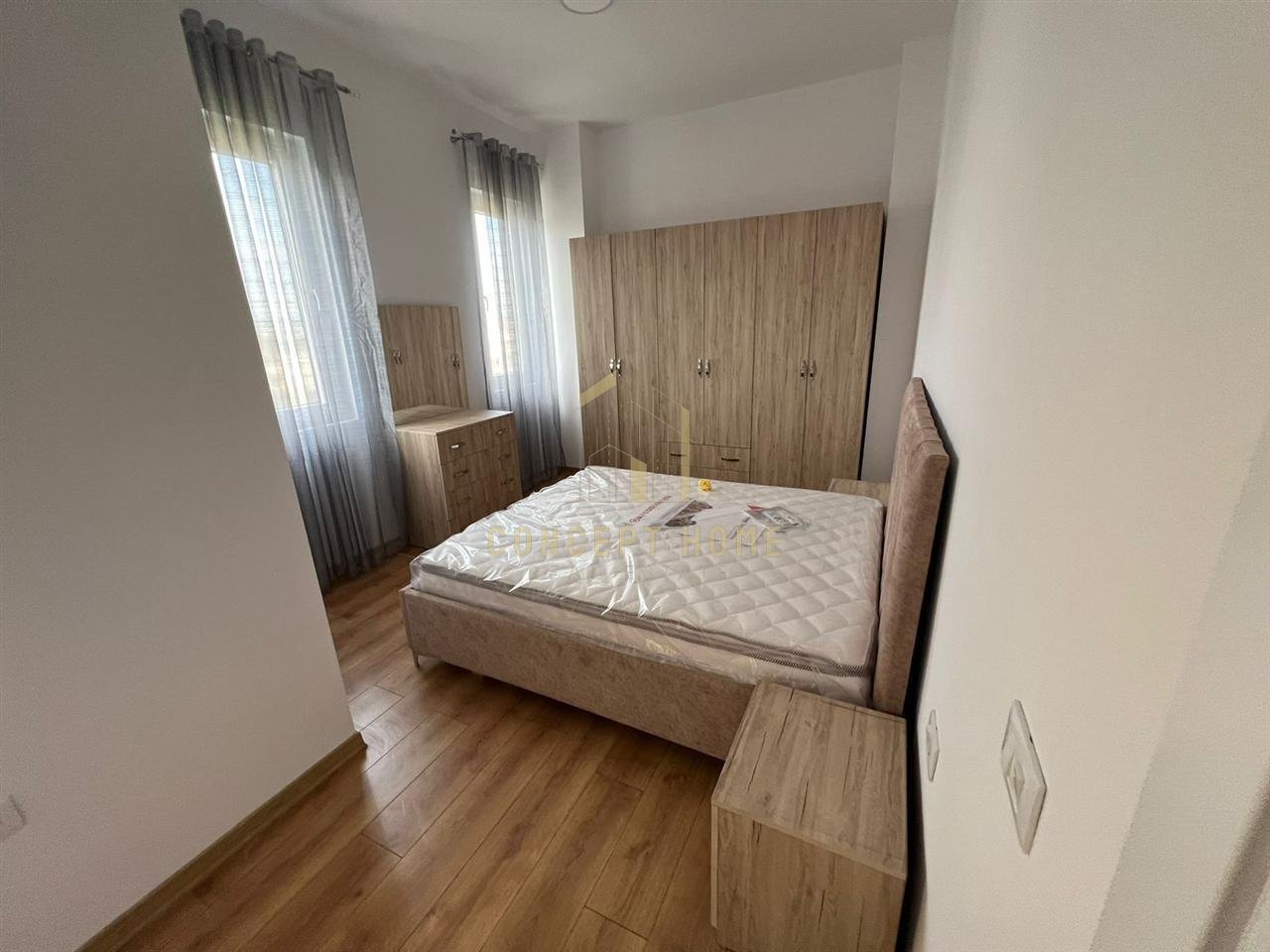 Jepet me qera Apartament 2+1 ne Kamez