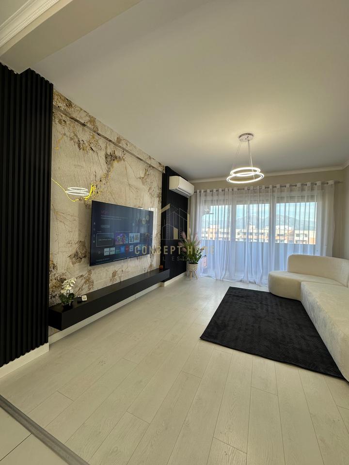 Apartment 2+1+2 for Sale in Astir