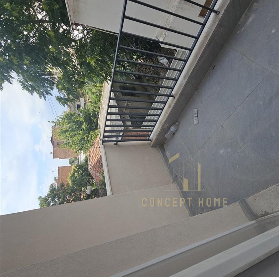 Shitet Apartament 1+1 Kompleksi Aura