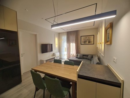 Apartment 2+1+2+Parking Space for Rent at Univers City