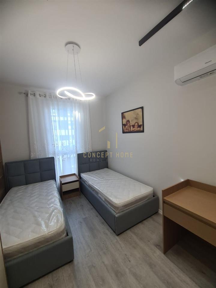 Apartment 2+1+2+Parking Space for Rent at Univers City