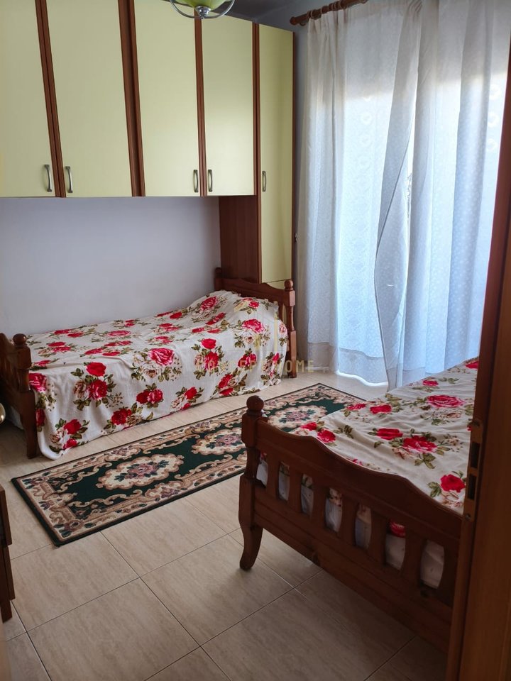 Appartamento 2+1+2 in affitto vicino alla Stazione Ferroviaria