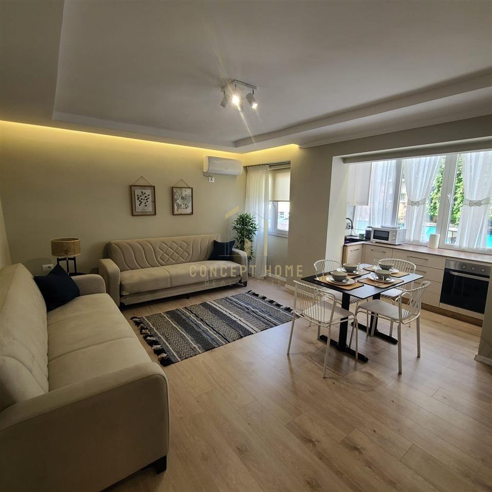 Jepet me qera apartament 1+1 Ne Qender