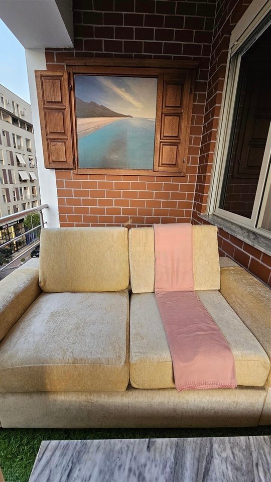Apartament 1+1 me qera tek Bulevardi i Ri