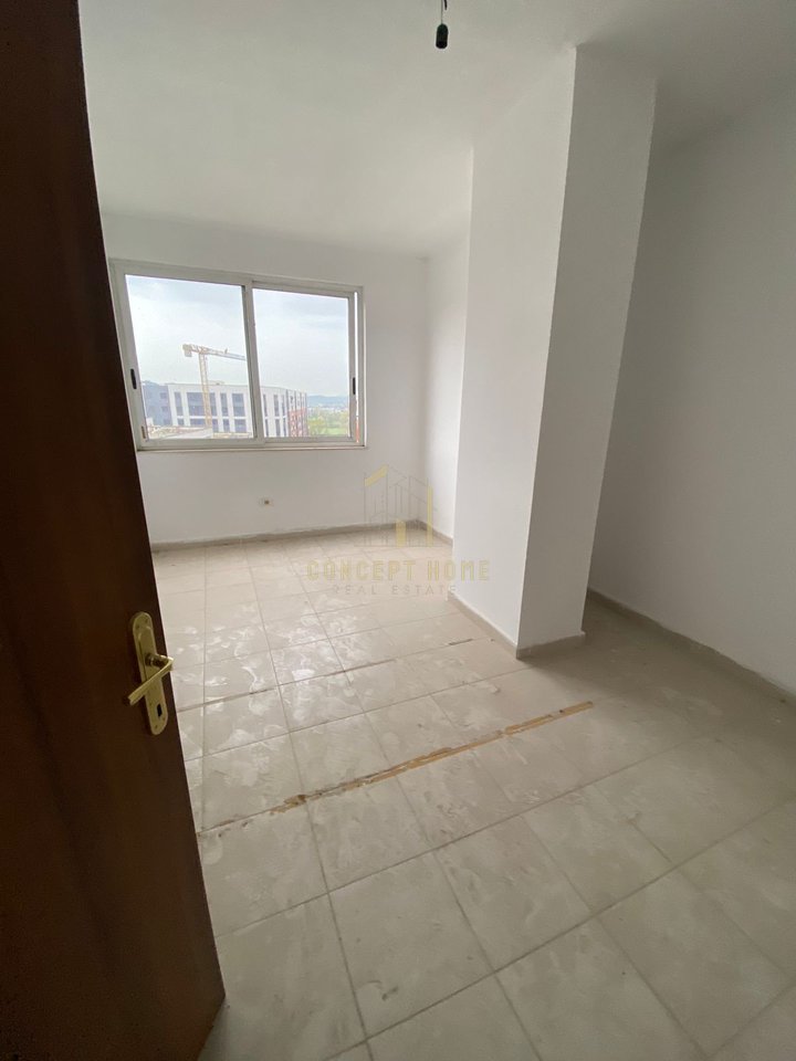 Shitet apartament 2+1 ne Astir