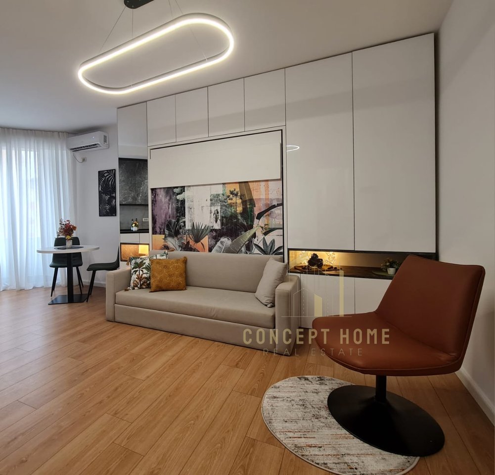 Shitet Apartament 1+1 tek Komuna e Parisit