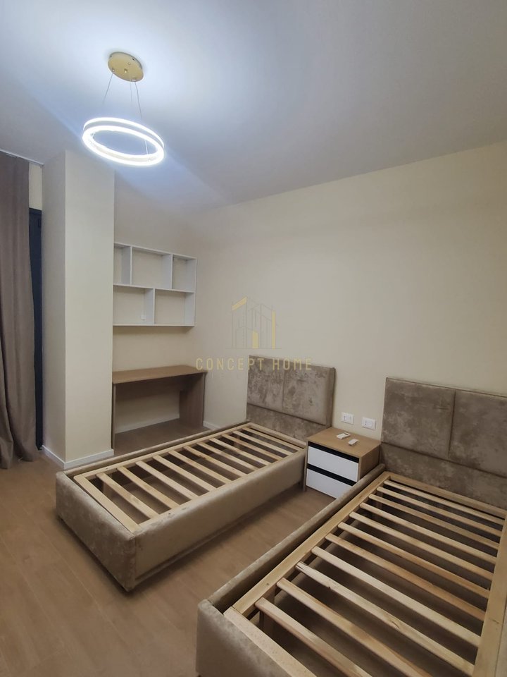 Jepet me qera apartament 2+1+2 tek Liqeni i thate
