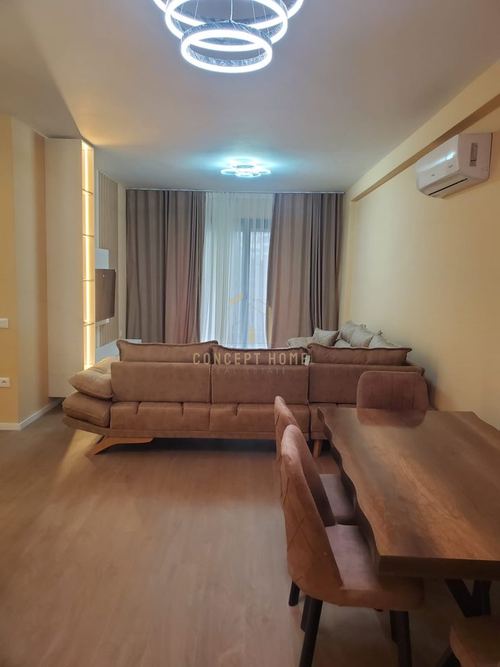 Jepet me qera apartament 2+1+2 tek Liqeni i thate