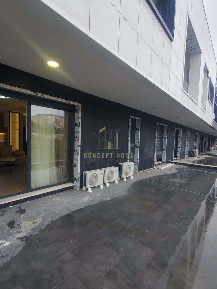 Jepet me qera apartament 2+1+2 tek Liqeni i thate