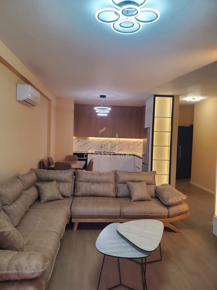 Jepet me qera apartament 2+1+2 tek Liqeni i thate