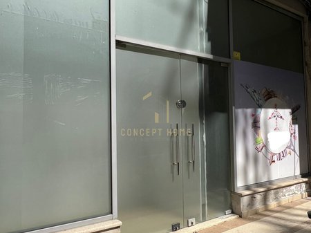 Shop For Rent in Kodra e Diellit 1, Tirana - 1000€ | 136 m²