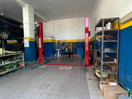 Negozio in affitto nel Comune di Parigi, Tirana - 1200€ | 75 m²