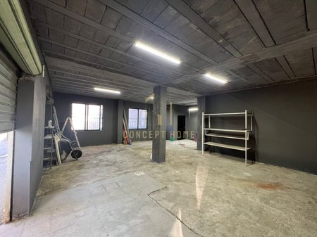 Shop for rent in Lapraka