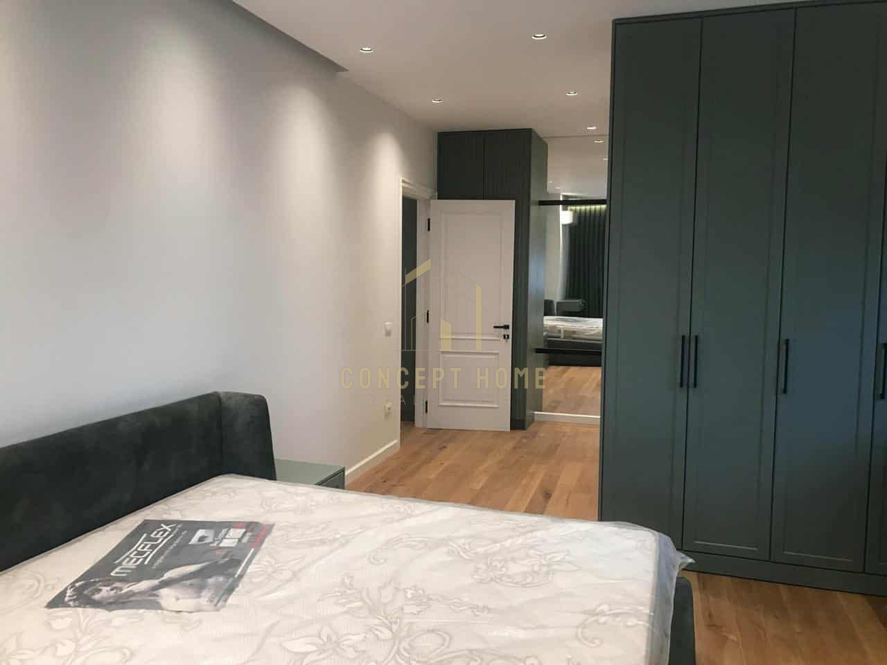 Appartamento 2+1+2 in Affitto nel Centro di Tirana - 2000€ | 98 m²