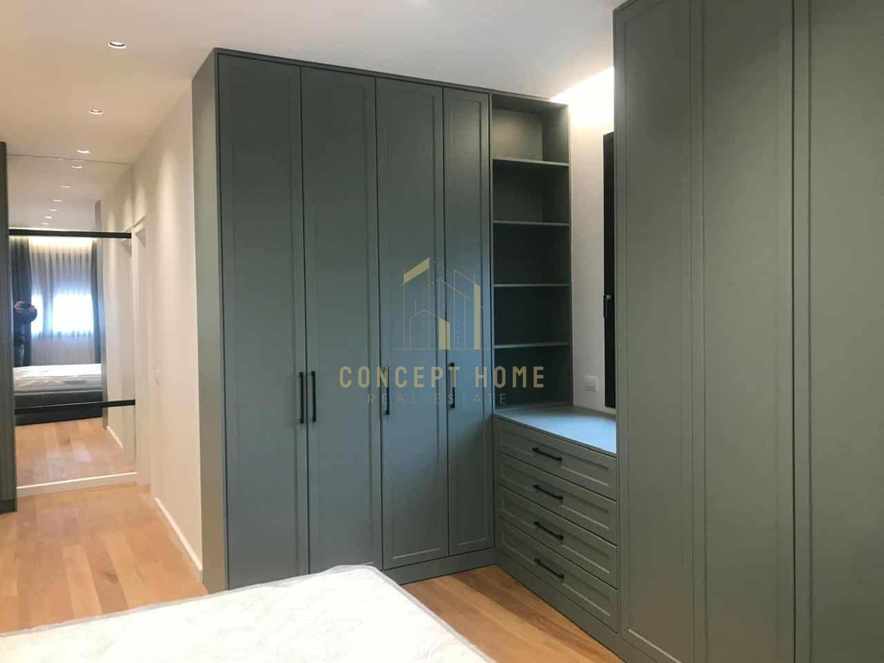 Appartamento 2+1+2 in Affitto nel Centro di Tirana - 2000€ | 98 m²