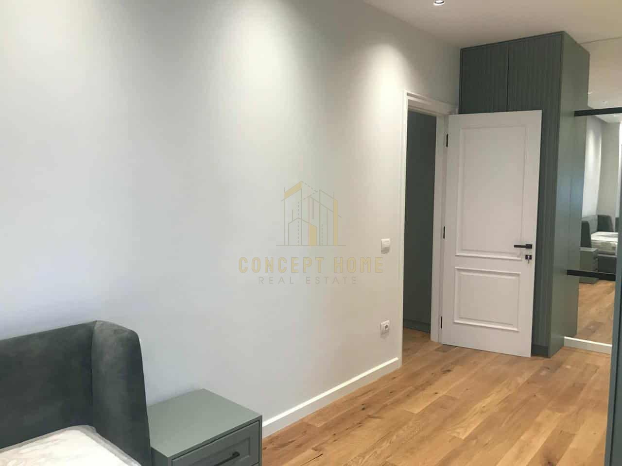 Appartamento 2+1+2 in Affitto nel Centro di Tirana - 2000€ | 98 m²