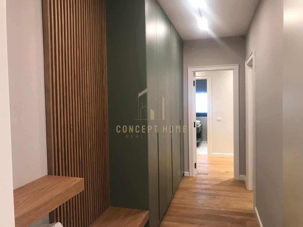 Appartamento 2+1+2 in Affitto nel Centro di Tirana - 2000€ | 98 m²