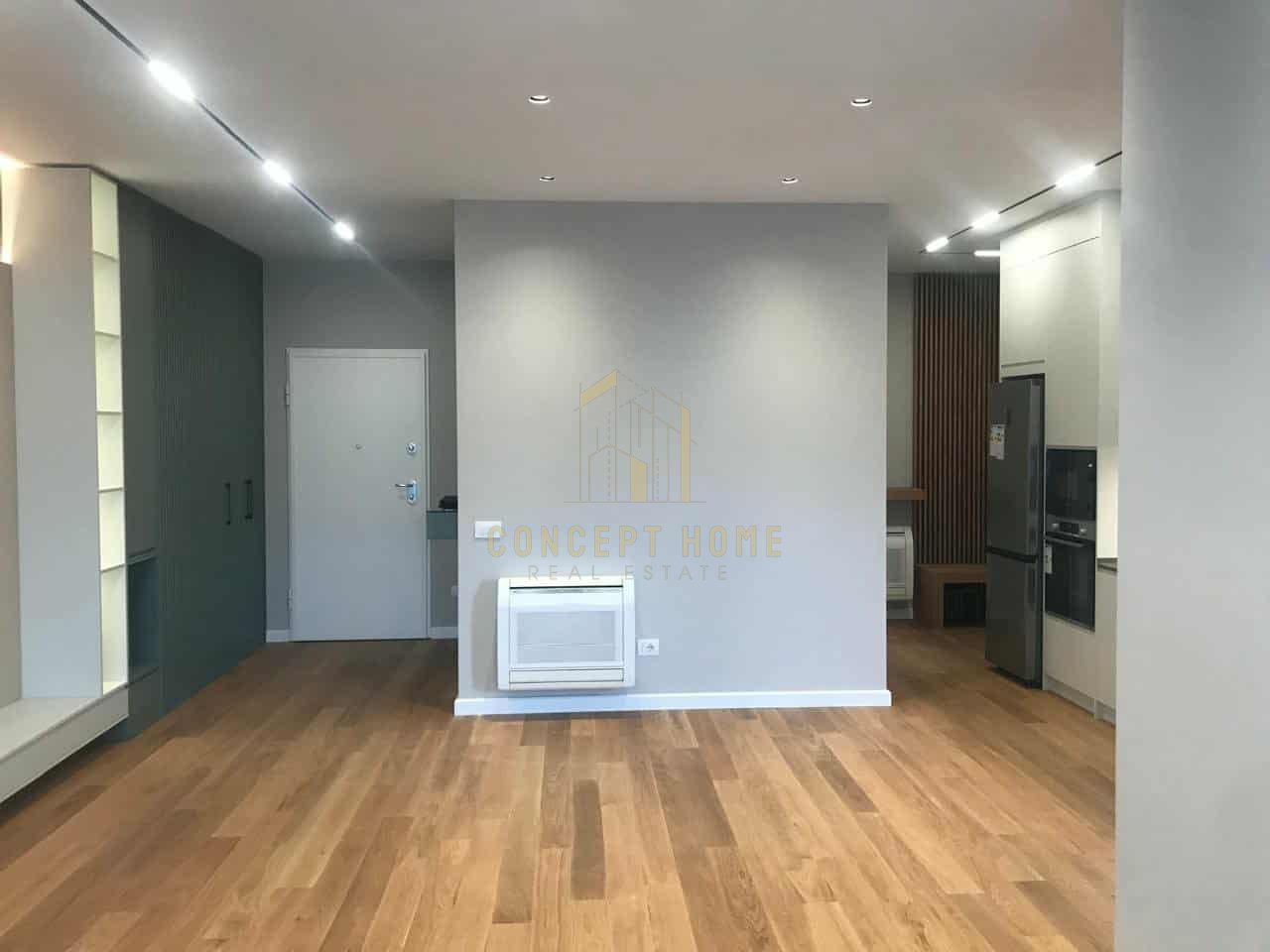 Appartamento 2+1+2 in Affitto nel Centro di Tirana - 2000€ | 98 m²