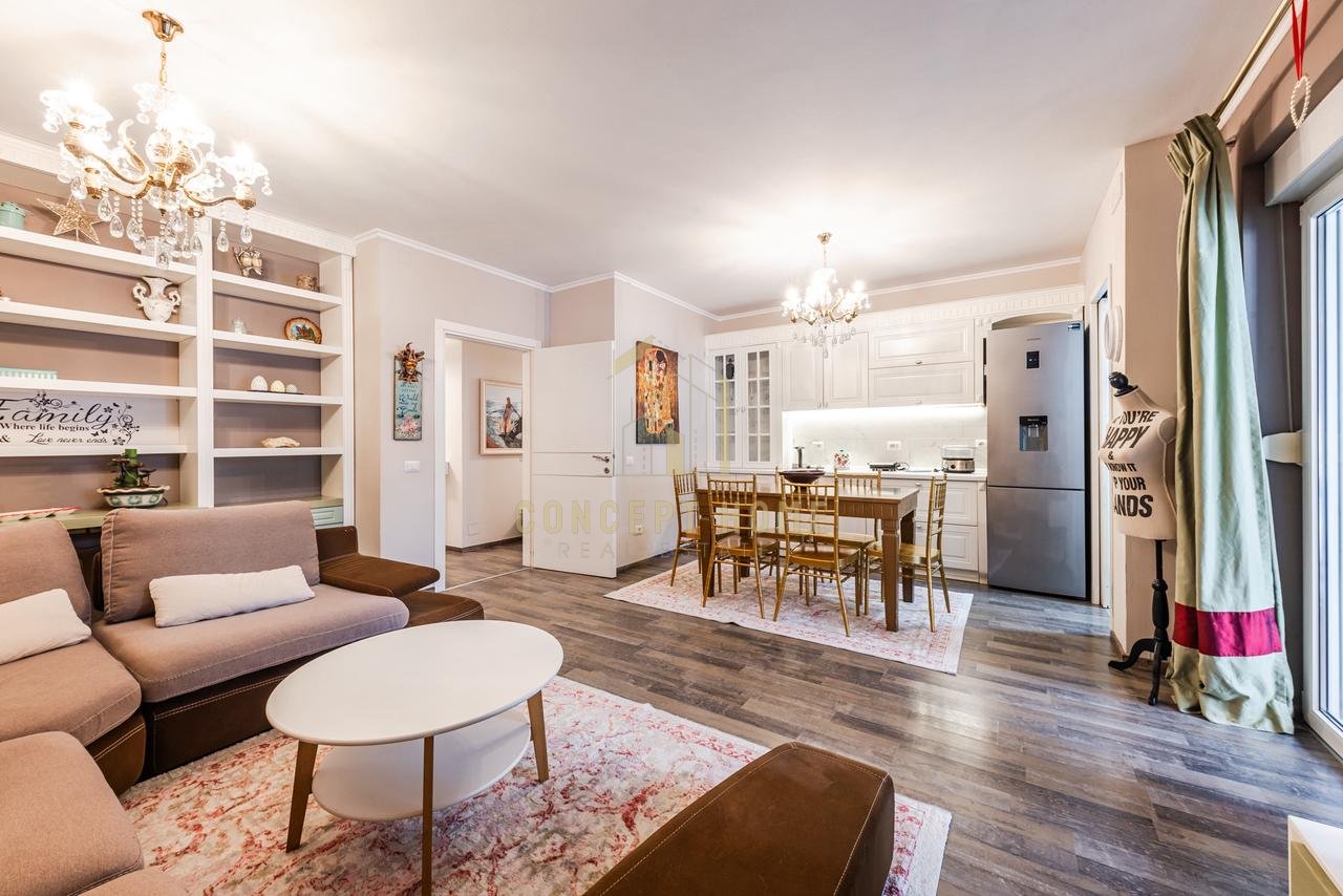 Jepet me qera Apartament 2+1 tek Liqeni i Thate